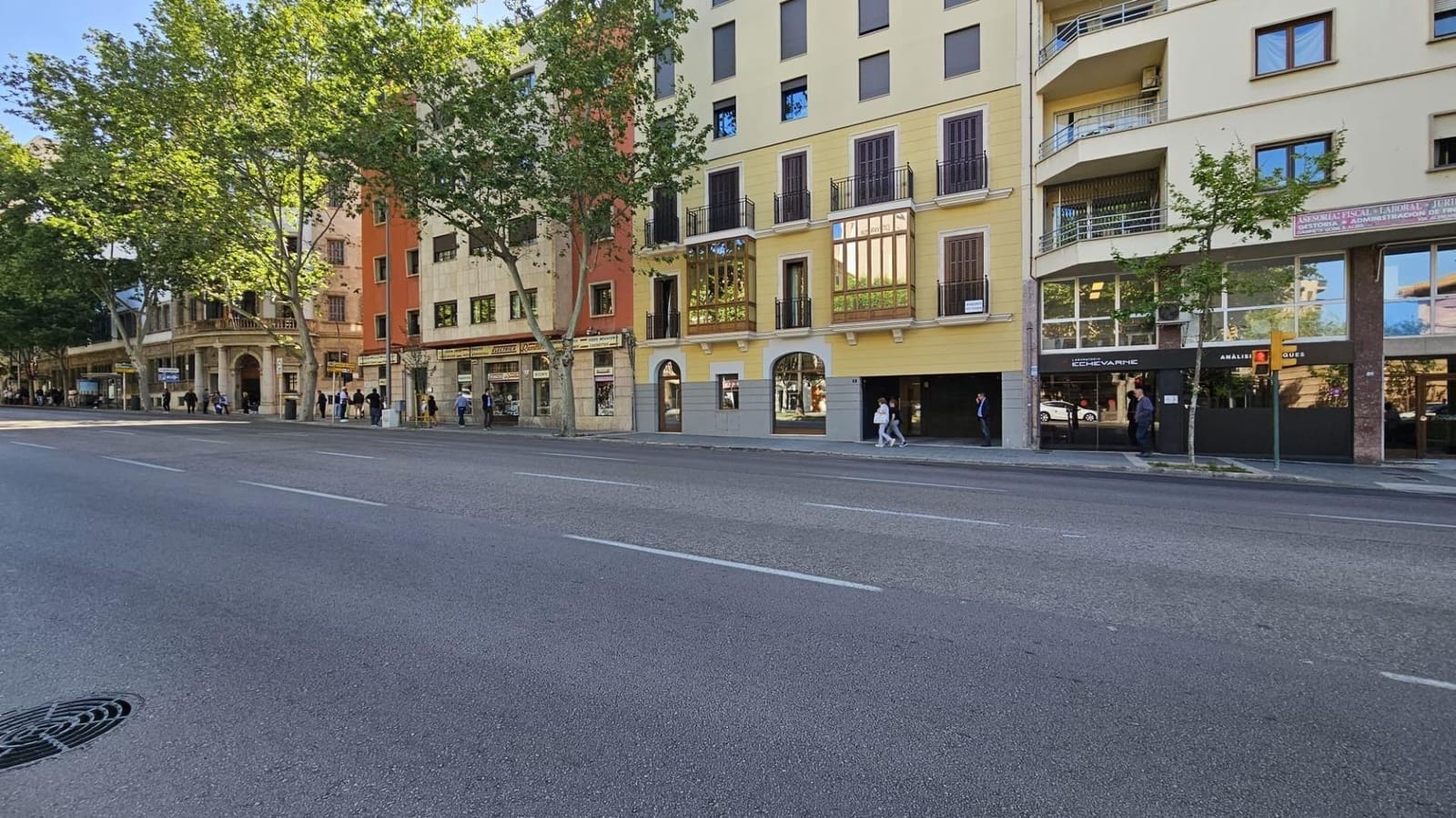 Commercial for rent in Palma de Mallorca with garage - € 3,000 (Ref: 9804483)