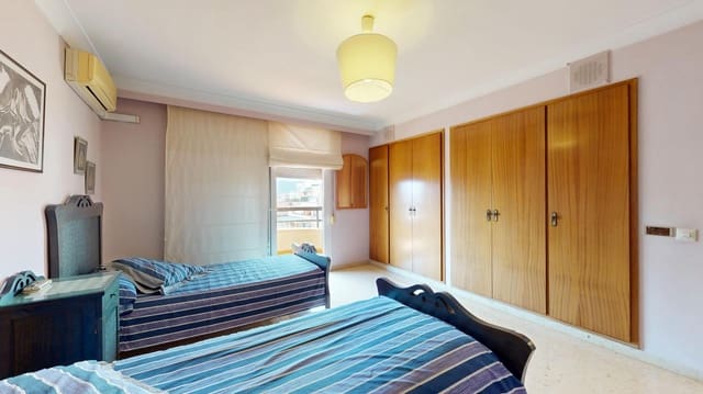 5 sovrum Lägenhet till salu i Palma de Mallorca med garage - 1 295 000 € (Ref: 9812265)