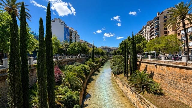 5 sovrum Lägenhet till salu i Palma de Mallorca med garage - 1 295 000 € (Ref: 9812265)