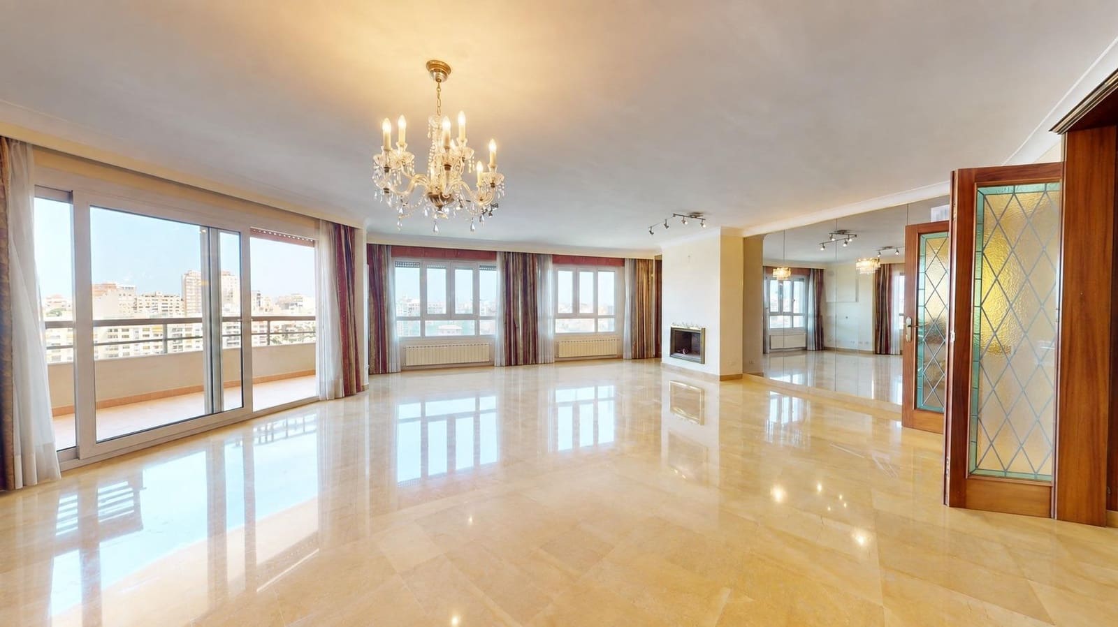 Piso de 5 habitaciones en Palma de Mallorca en venta con garaje - 1.295.000 € (Ref: 9812265)