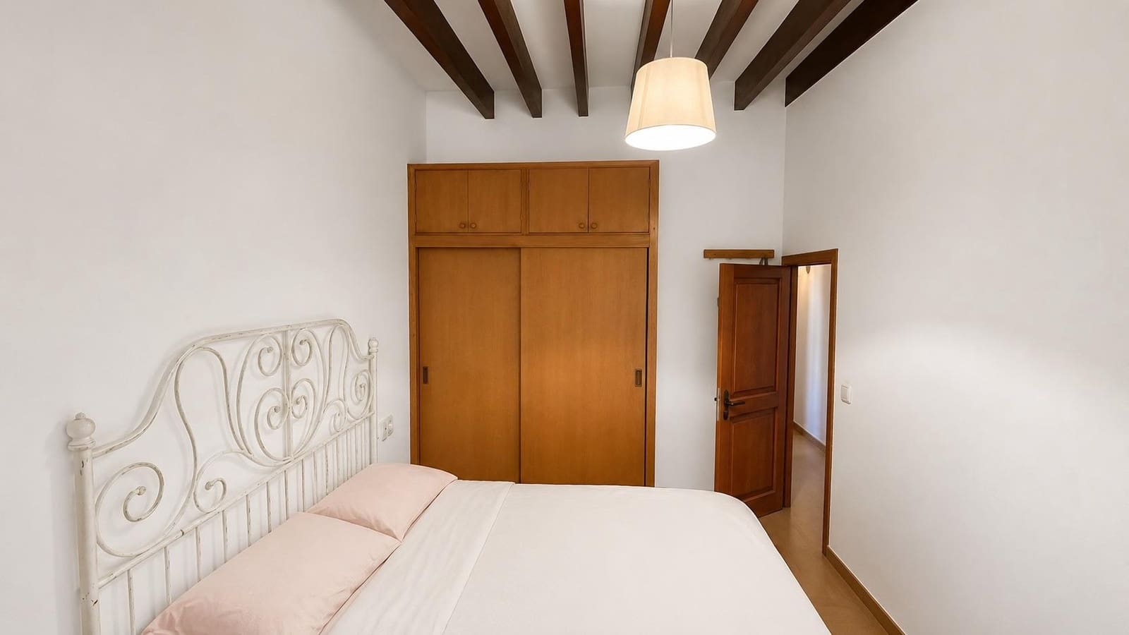 3 bedroom Penthouse for sale in Palma de Mallorca - € 550,000 (Ref: 9839442)
