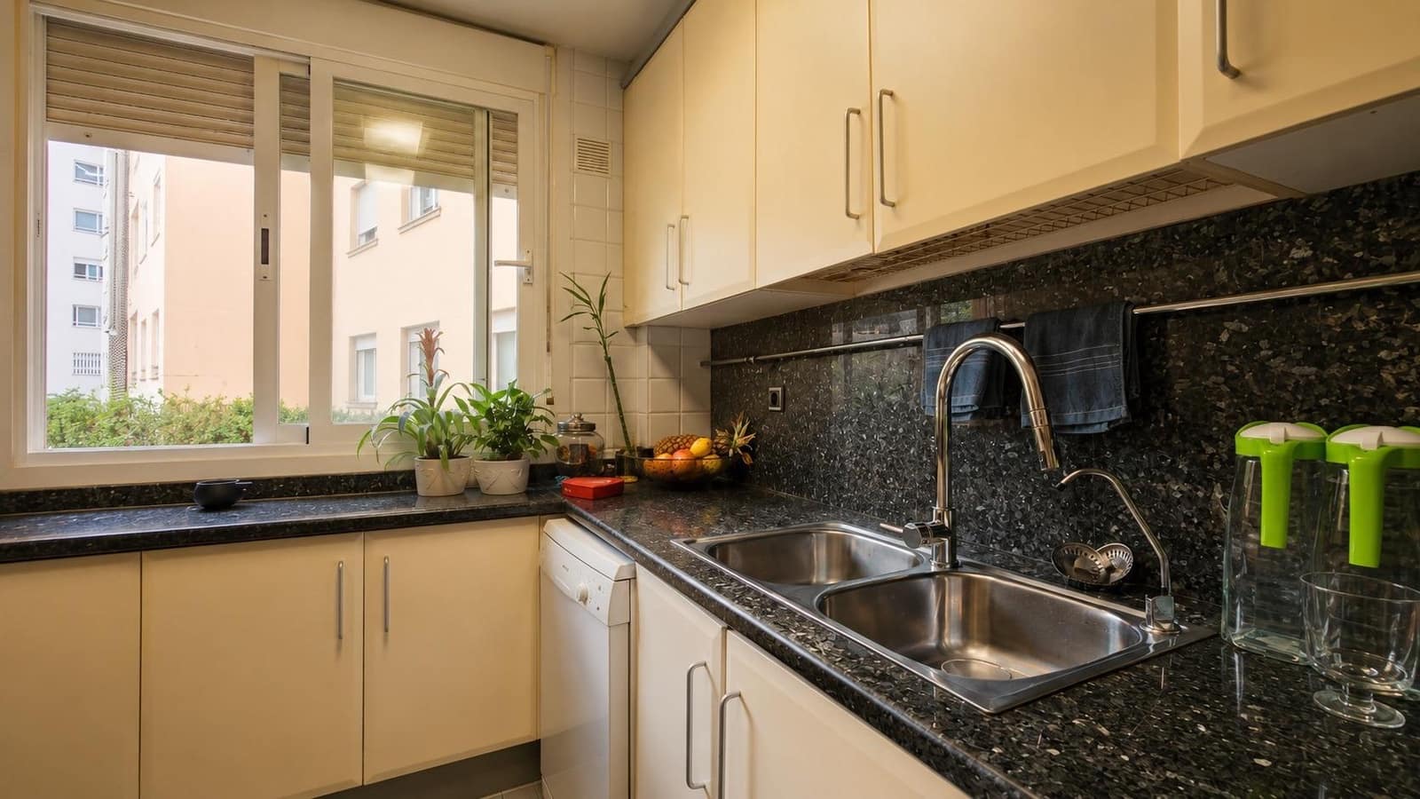4 soverom Leilighet til salgs i Palma de Mallorca med garasje - € 799 000 (Ref: 9851894)