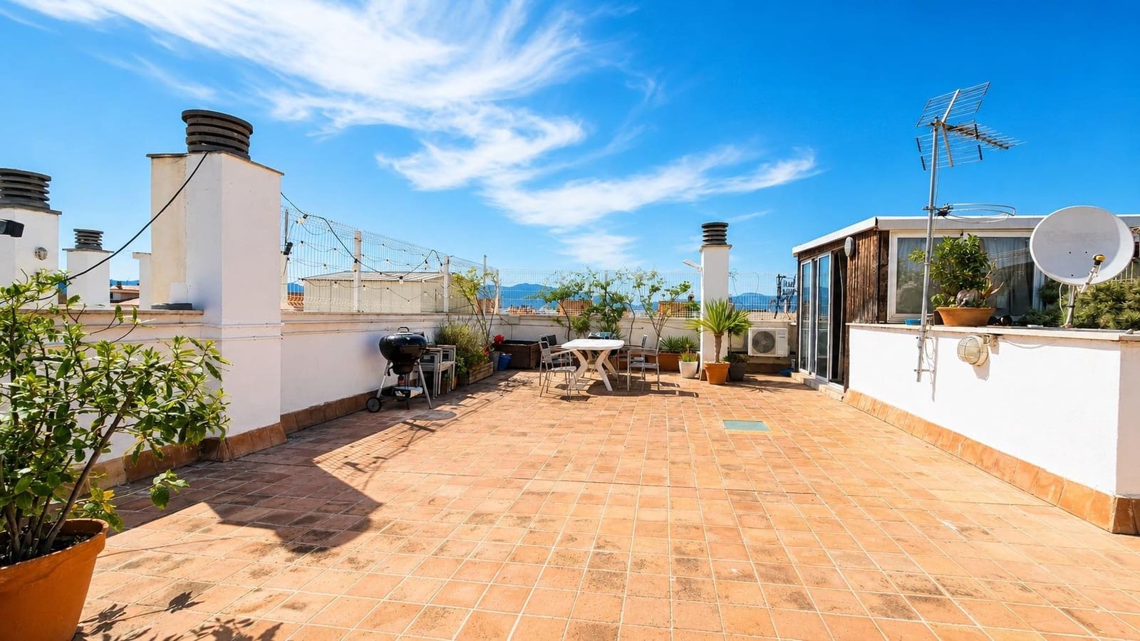 3 bedroom Penthouse for sale in Palma de Mallorca with garage - € 549,000 (Ref: 9929507)