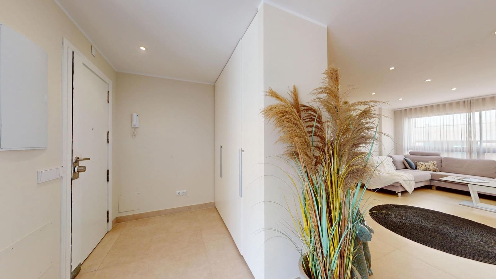 2 bedroom Flat for sale in Palma de Mallorca with garage - € 865,000 (Ref: 9929508)