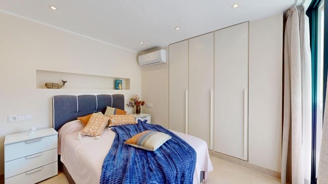2 bedroom Flat for sale in La Missió, Palma de Mallorca with garage - € 865,000 (Ref: 9929508)