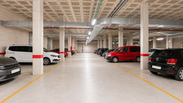 Garage te huur in Santa Catalina, Palma de Mallorca - € 230 (Ref: 9938327)