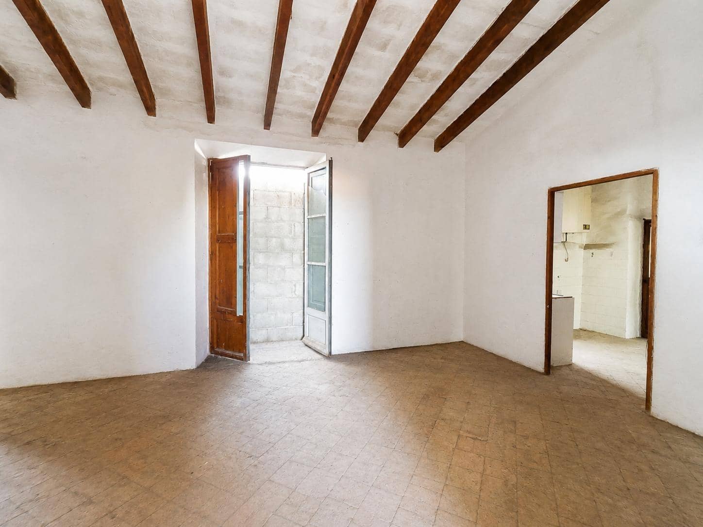 8 bedroom Finca/Country House for sale in Son Ferriol with garage - € 1,400,000 (Ref: 9940101)