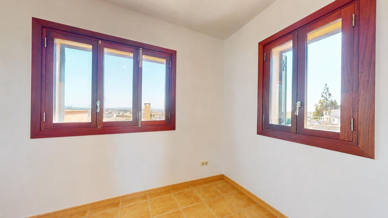 4 bedroom Villa for sale in Palma de Mallorca with pool - € 950,000 (Ref: 9949926)