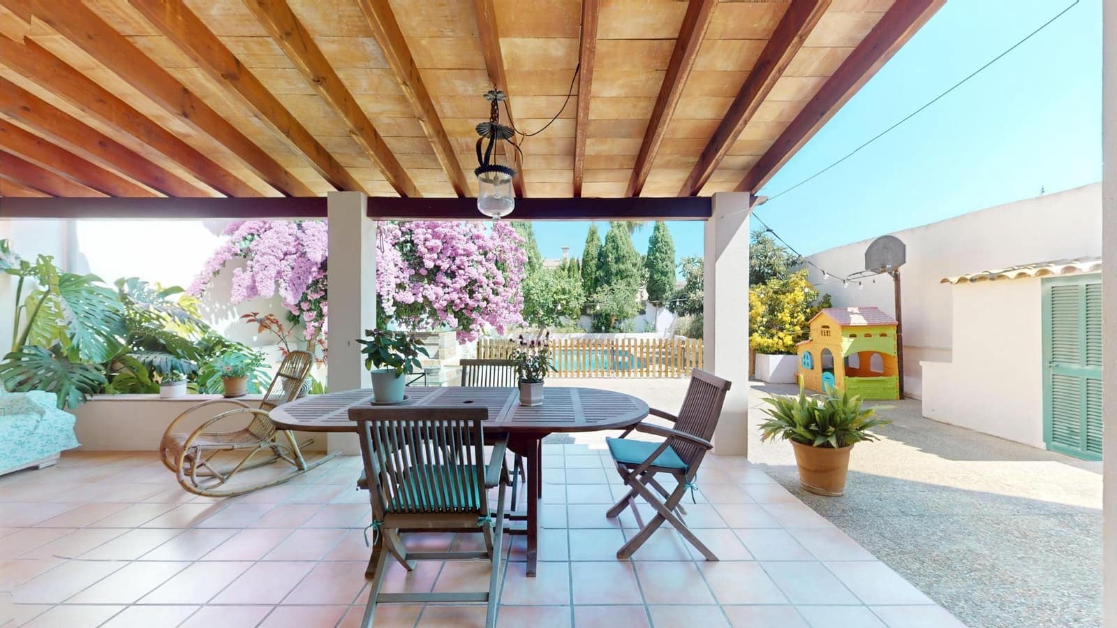 4 bedroom Villa for sale in Palma de Mallorca with pool - € 950,000 (Ref: 9949926)
