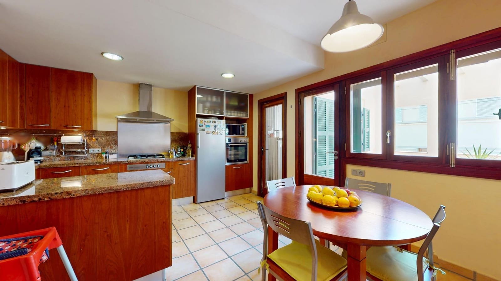 4 bedroom Villa for sale in Palma de Mallorca with pool - € 950,000 (Ref: 9949926)