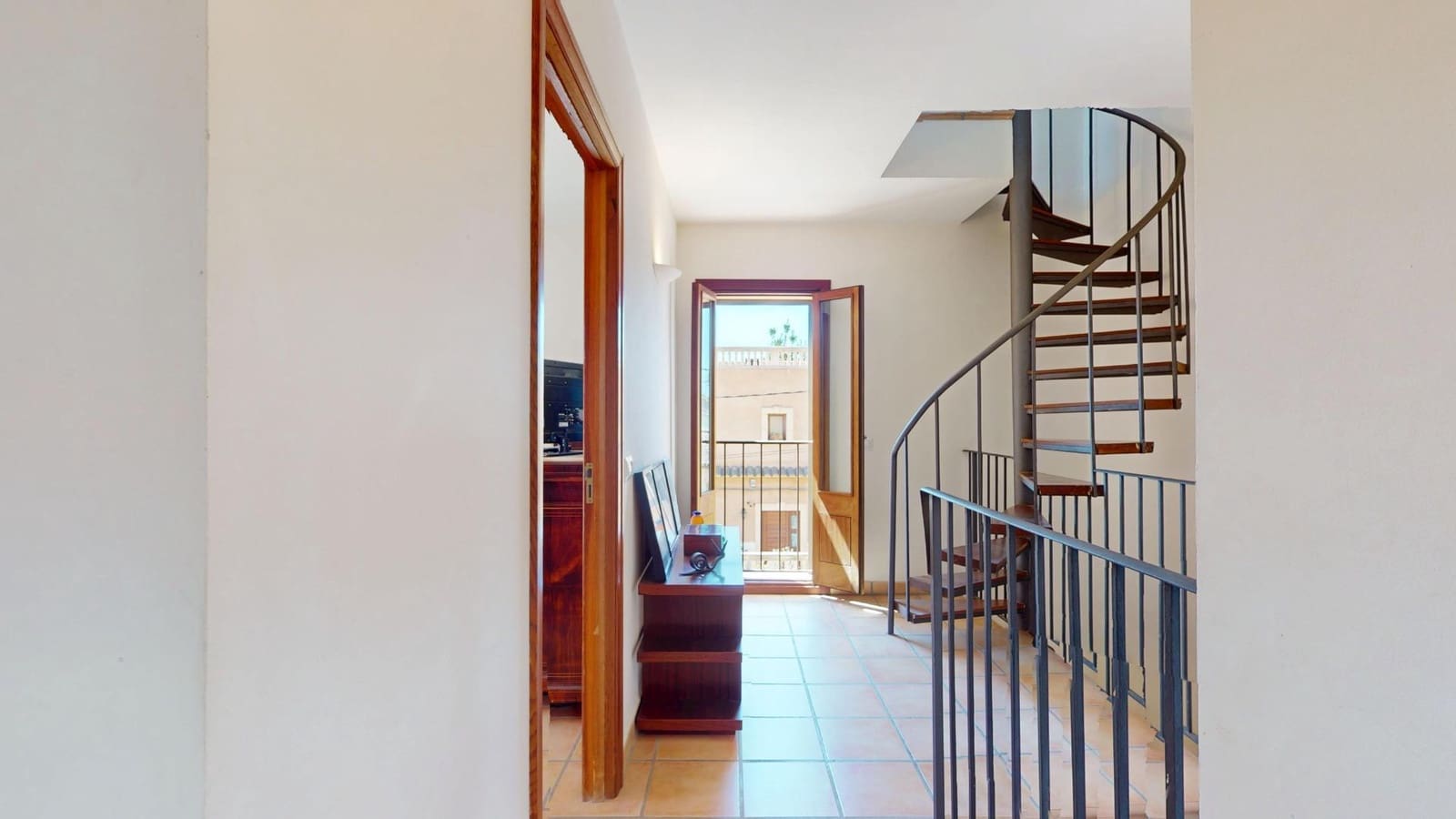 4 bedroom Villa for sale in Palma de Mallorca with pool - € 950,000 (Ref: 9949926)