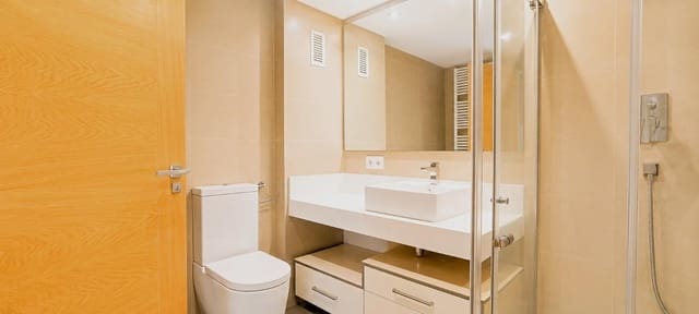 2 soveværelse Lejlighed til salg i Palma de Mallorca med swimmingpool garage - € 850.000 (Ref: 9986966)