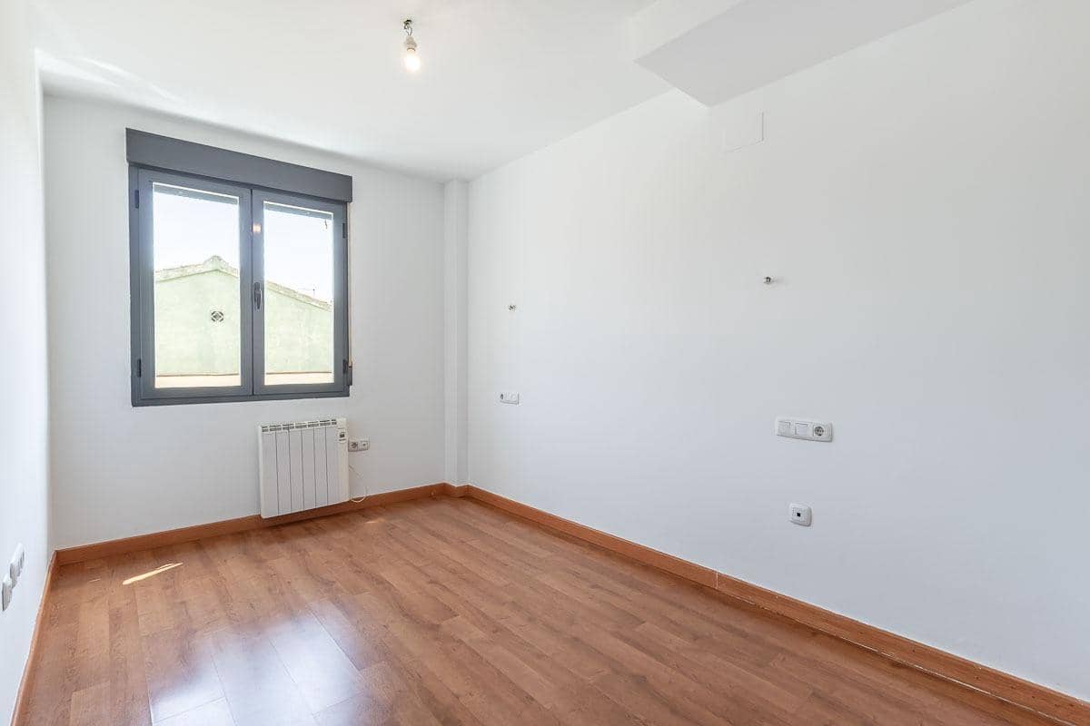 2 quarto Apartamento para venda em Armilla - 169 500 € (Ref: 10004145)