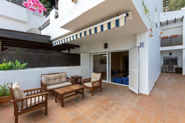 Piso de 3 habitaciones en La Herradura, Almuñécar en venta con piscina garaje - 369.500 € (Ref: 10004146)
