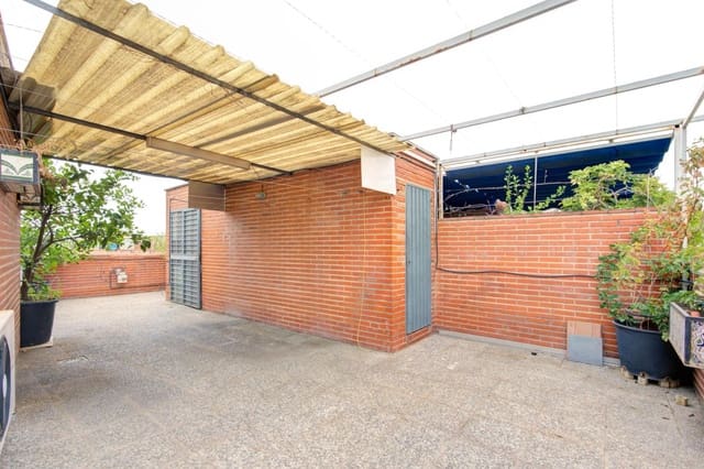 3 slaapkamer Penthouse te koop in Granada stad met garage - € 298.000 (Ref: 10004147)