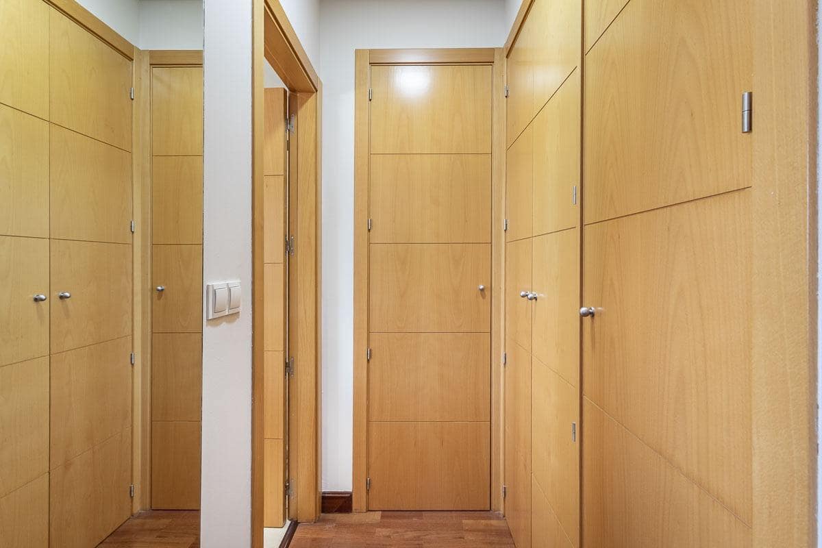 4 soveværelse Lejlighed til salg i Granada by med garage - € 635.000 (Ref: 10009287)