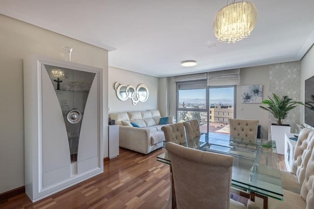 4 camera da letto Appartamento in vendita in Granada città con garage - 635.000 € (Rif: 10009287)