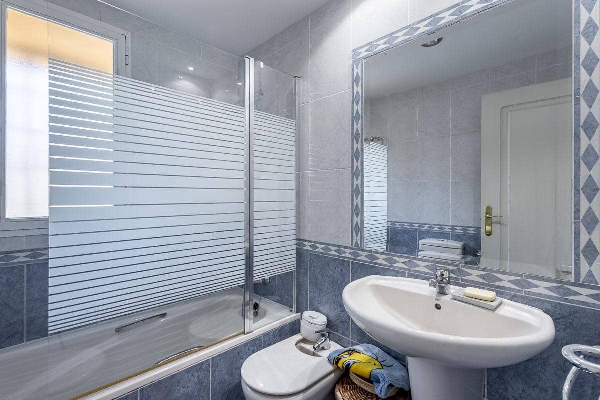 3 bedroom Villa for sale in Albolote with pool garage - € 395,000 (Ref: 10009288)