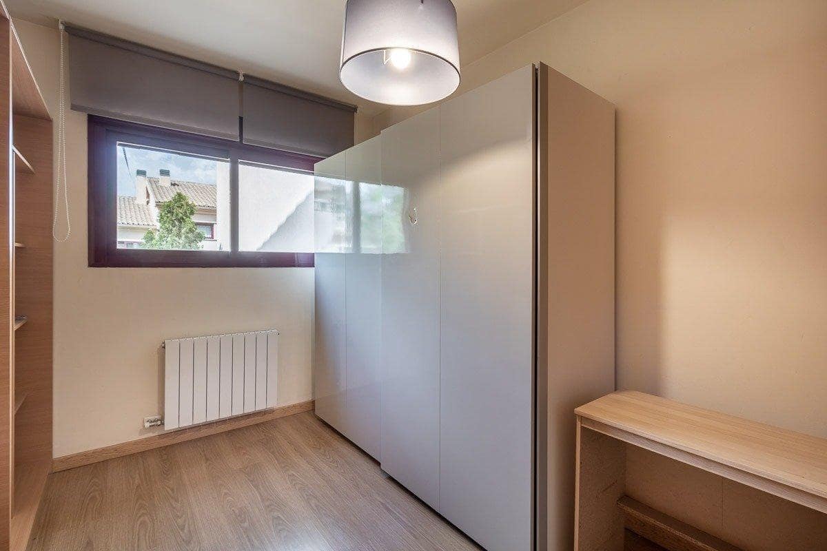 3 soveværelse Byhus til salg i Gojar med swimmingpool garage - € 398.000 (Ref: 10011655)