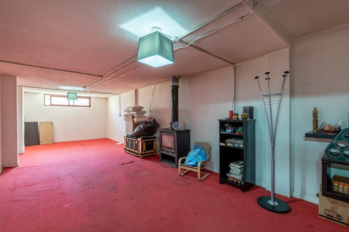 3 soveværelse Byhus til salg i Gojar med swimmingpool garage - € 398.000 (Ref: 10011655)