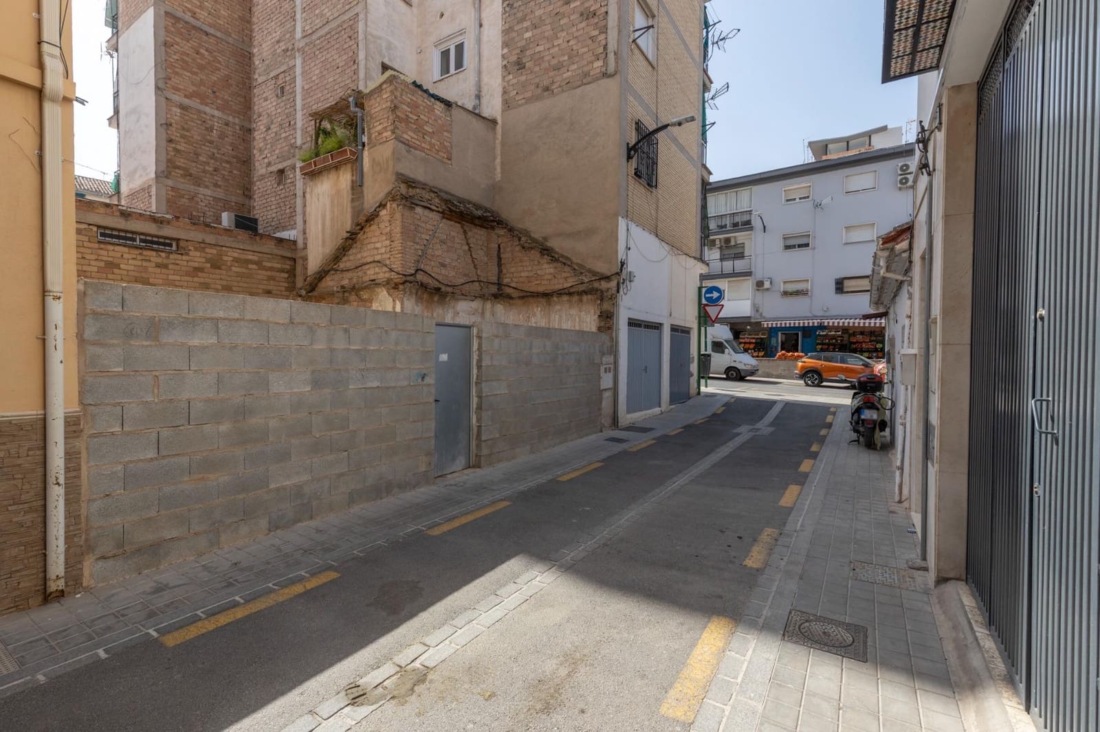 Terreno para Construção para venda em Granada cidade - 55 000 € (Ref: 10015797)