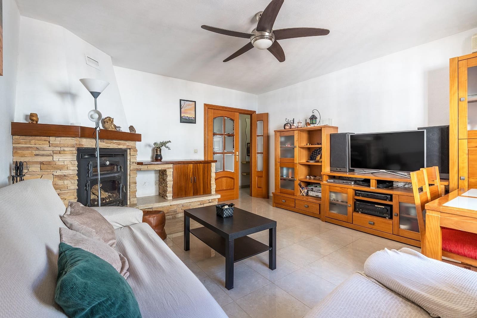 Adosado de 3 habitaciones en Peligros en venta con garaje - 210.000 € (Ref: 10021127)