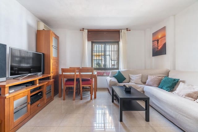 Adosado de 3 habitaciones en Peligros en venta con garaje - 210.000 € (Ref: 10021127)