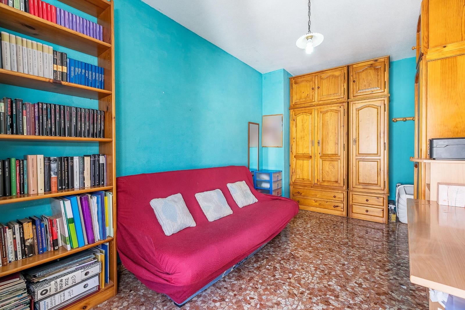 Adosado de 3 habitaciones en Peligros en venta con garaje - 210.000 € (Ref: 10021127)