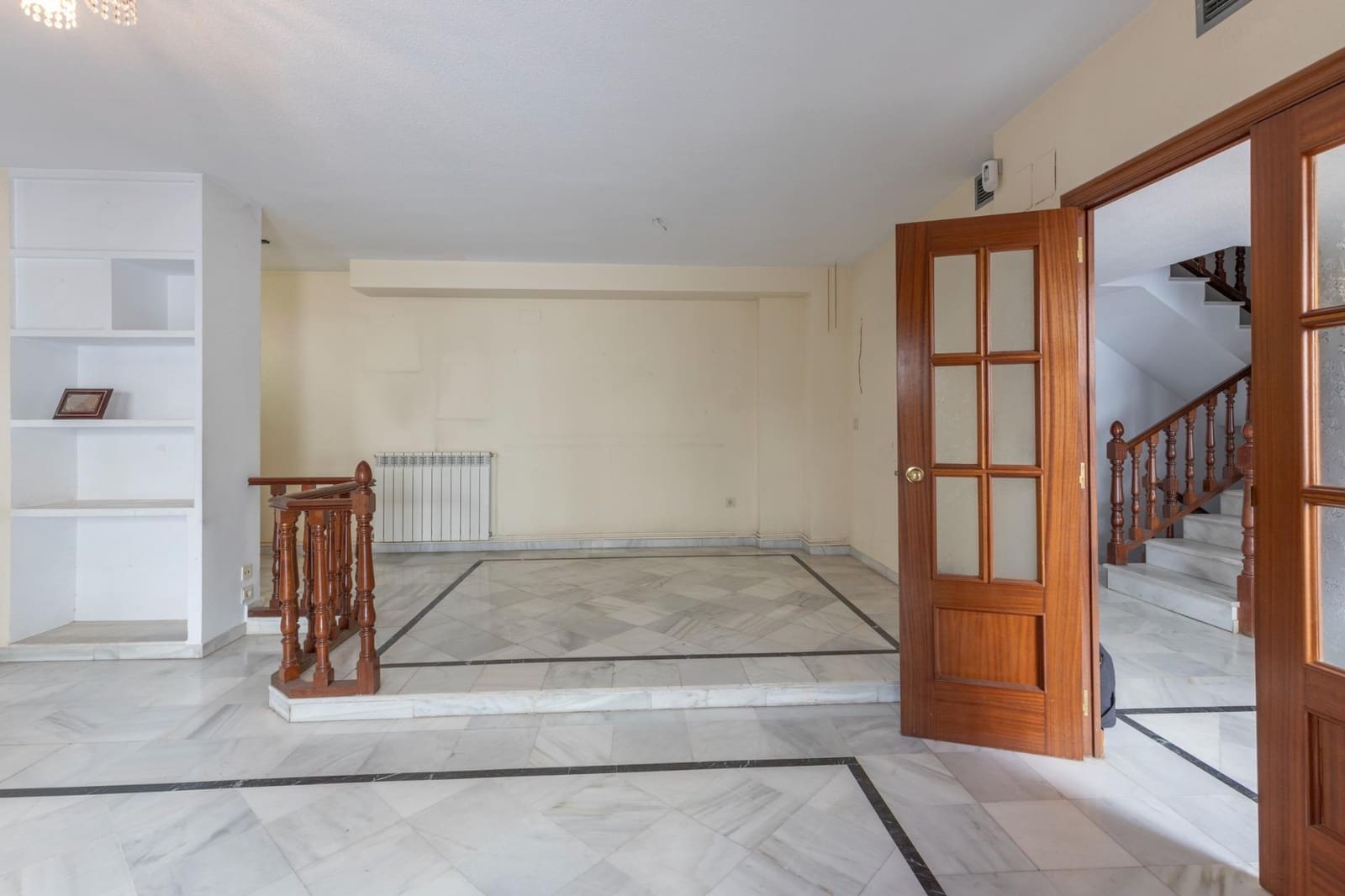 5 Zimmer Doppelhaus zu verkaufen in Granada Stadt mit Pool Garage - 450.000 € (Ref: 10021128)