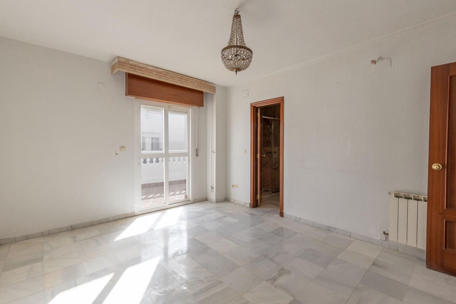 5 Zimmer Doppelhaus zu verkaufen in Granada Stadt mit Pool Garage - 450.000 € (Ref: 10021128)