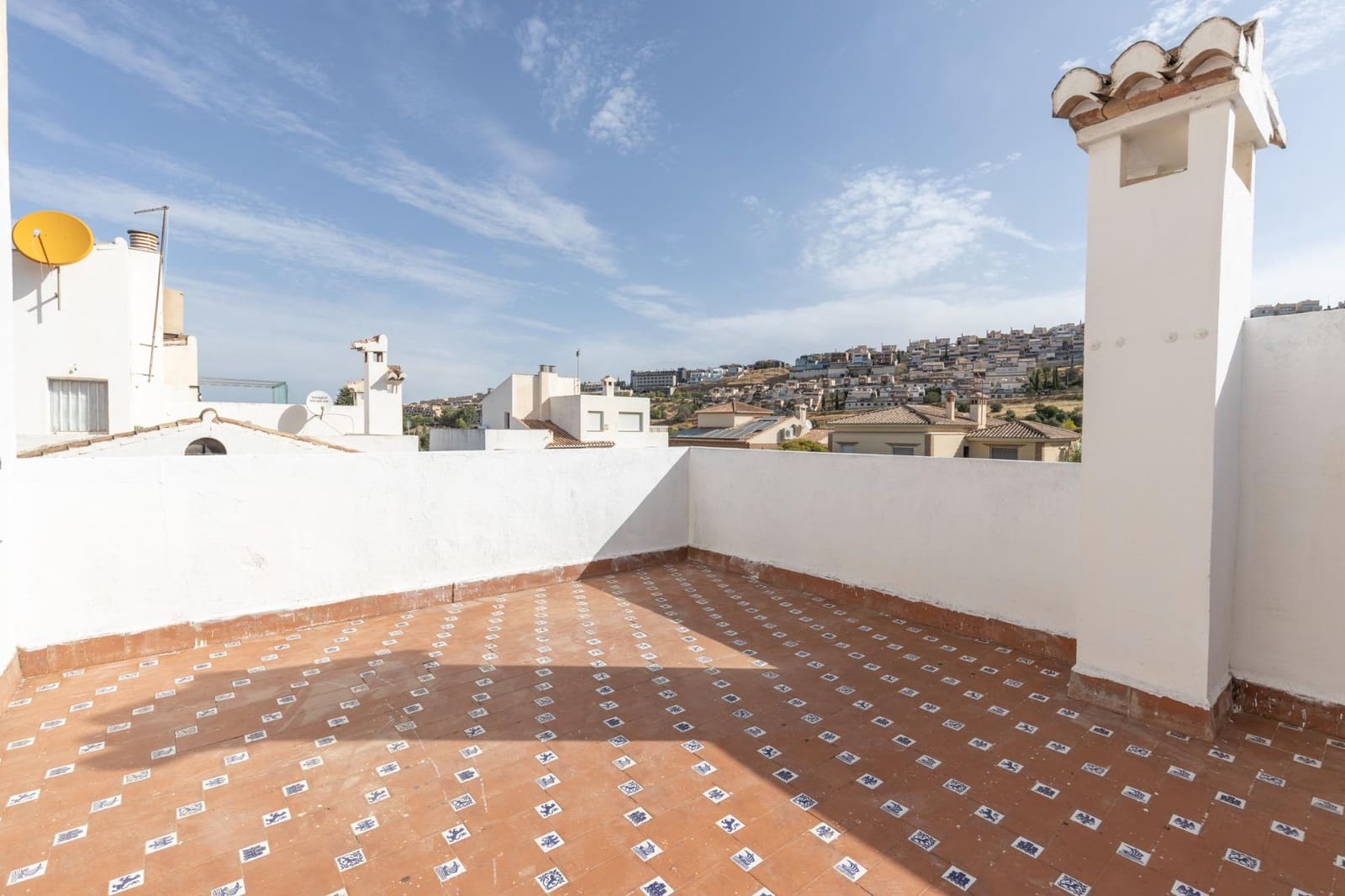 5 Zimmer Doppelhaus zu verkaufen in Granada Stadt mit Pool Garage - 450.000 € (Ref: 10021128)