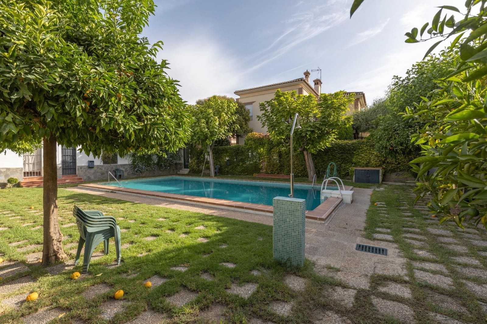5 Zimmer Doppelhaus zu verkaufen in Granada Stadt mit Pool Garage - 450.000 € (Ref: 10021128)