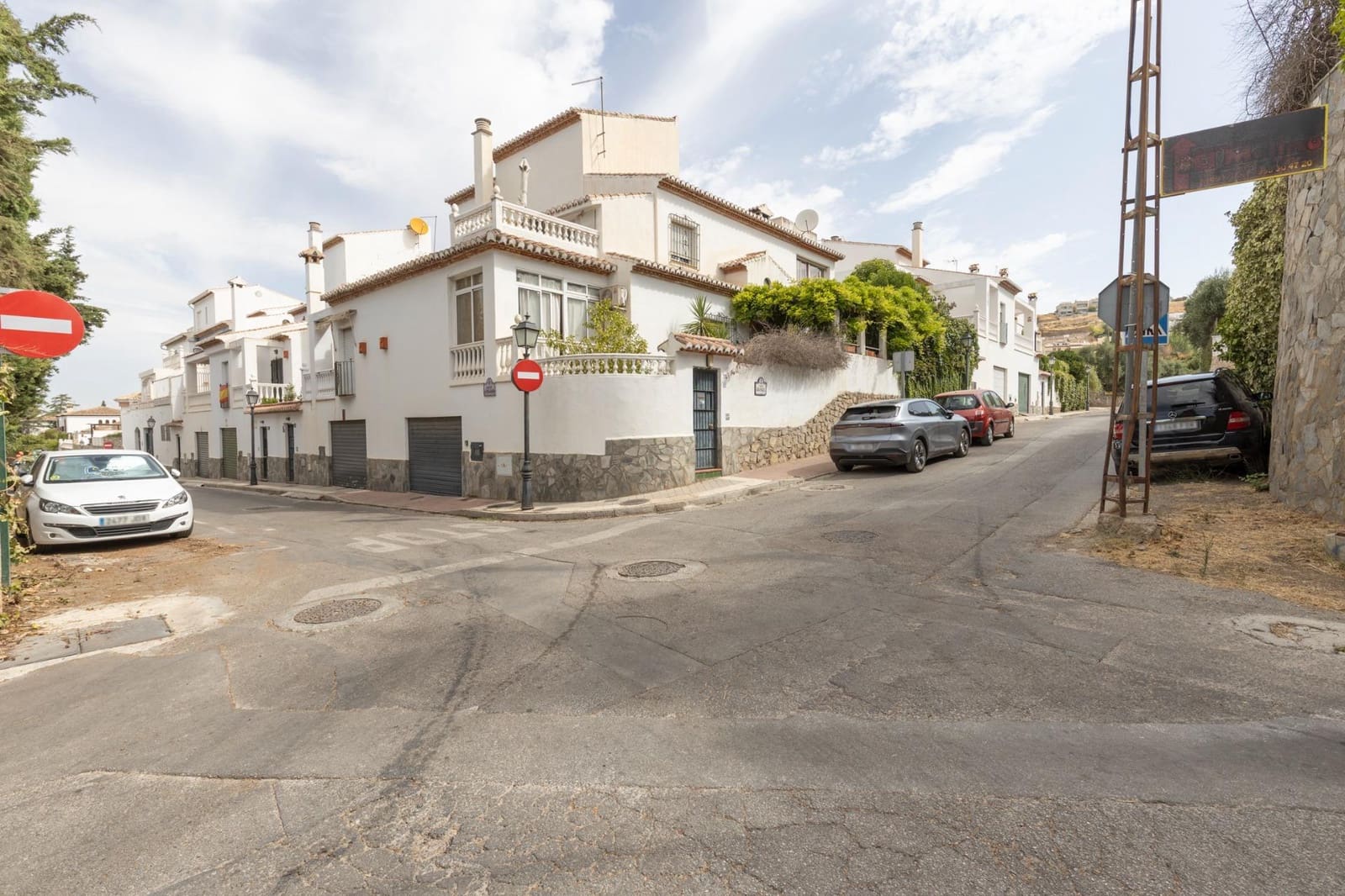 5 Zimmer Doppelhaus zu verkaufen in Granada Stadt mit Pool Garage - 450.000 € (Ref: 10021128)