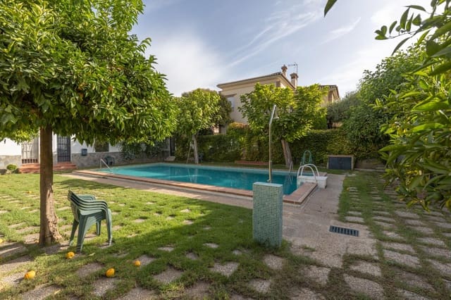 5 Zimmer Doppelhaus zu verkaufen in Granada Stadt mit Pool Garage - 450.000 € (Ref: 10021128)