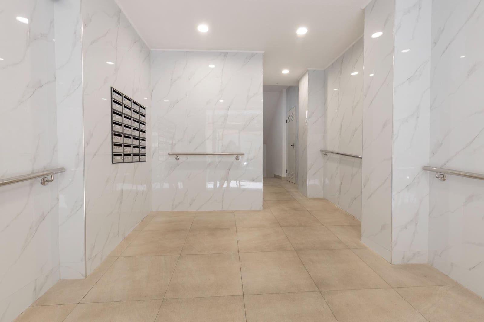 3 chambre Appartement à vendre à Grenade ville - 219 000 € (Ref: 10021130)