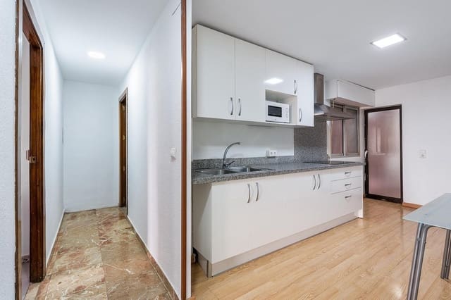 6 slaapkamer Flat te koop in Granada stad - € 320.000 (Ref: 10022743)