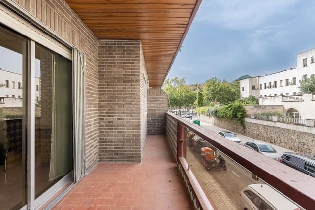6 slaapkamer Flat te koop in Granada stad - € 320.000 (Ref: 10022743)