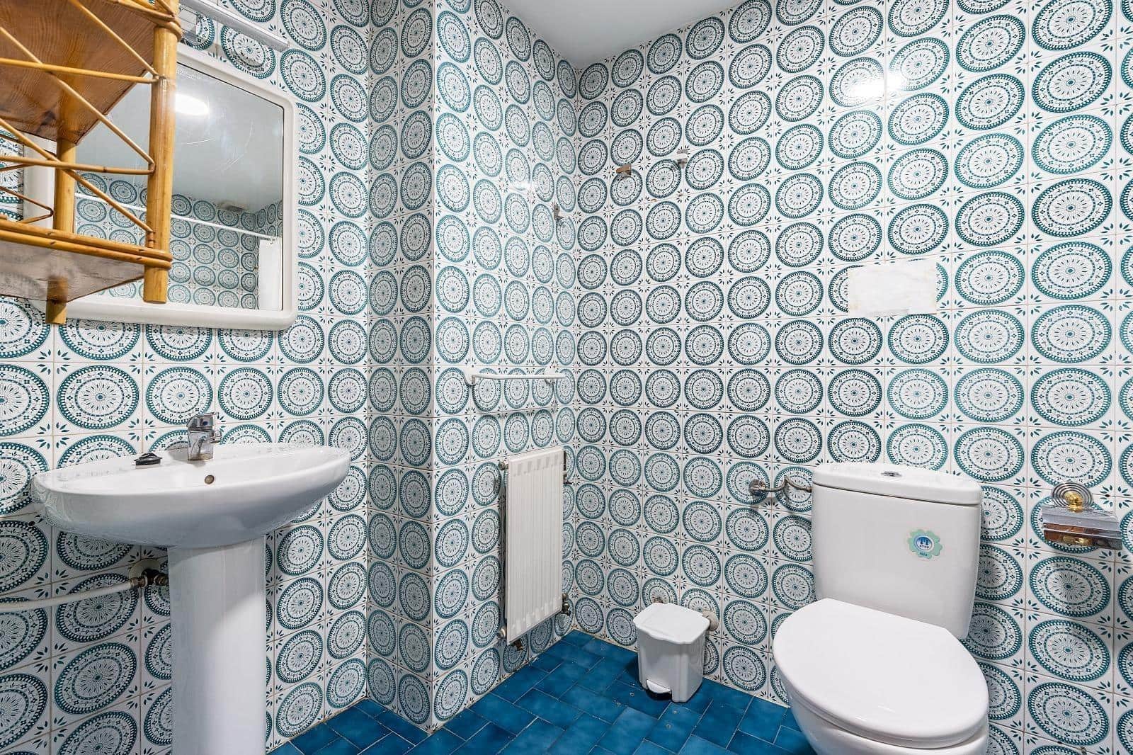 6 slaapkamer Flat te koop in Granada stad - € 320.000 (Ref: 10022743)