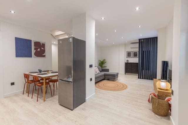 Piso de 4 habitaciones en Granada ciudad en venta - 259.900 € (Ref: 10022744)