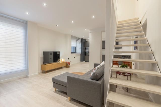 Piso de 4 habitaciones en Granada ciudad en venta - 259.900 € (Ref: 10022744)