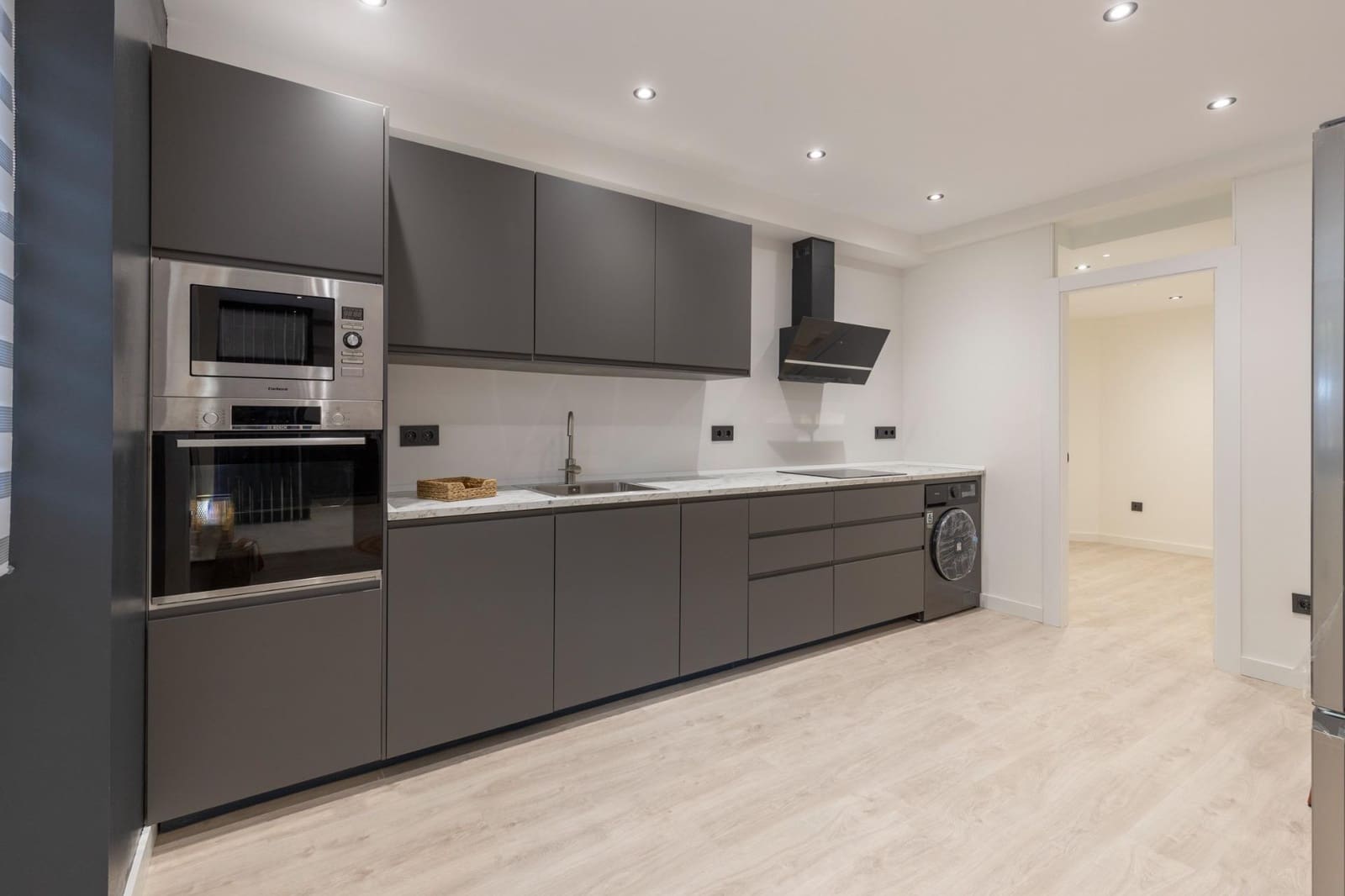 Piso de 4 habitaciones en Granada ciudad en venta - 259.900 € (Ref: 10022744)