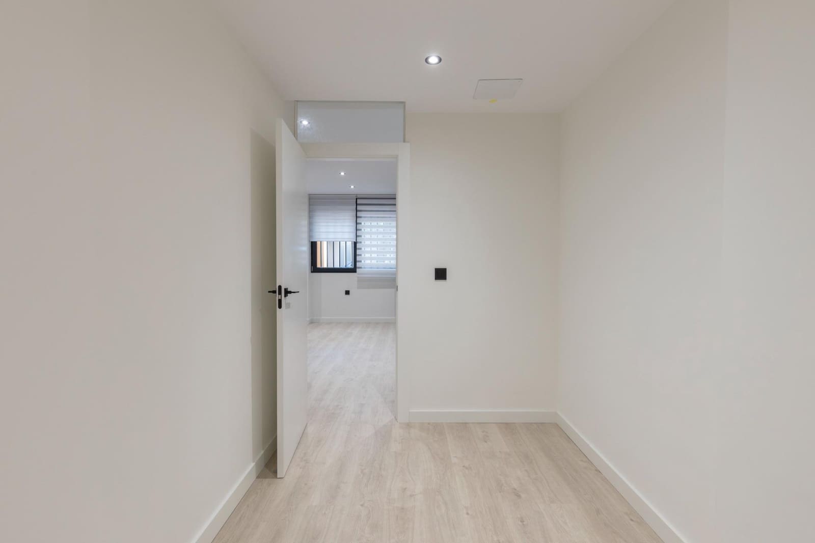 Piso de 4 habitaciones en Granada ciudad en venta - 259.900 € (Ref: 10022744)