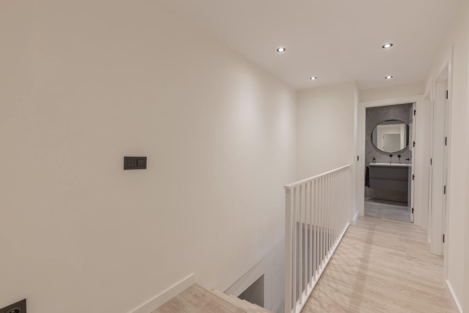 Piso de 4 habitaciones en Granada ciudad en venta - 259.900 € (Ref: 10022744)