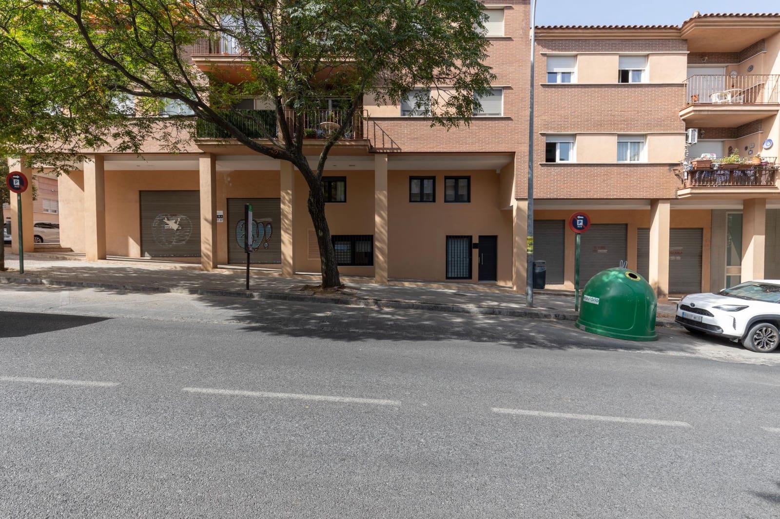 Piso de 4 habitaciones en Granada ciudad en venta - 259.900 € (Ref: 10022744)