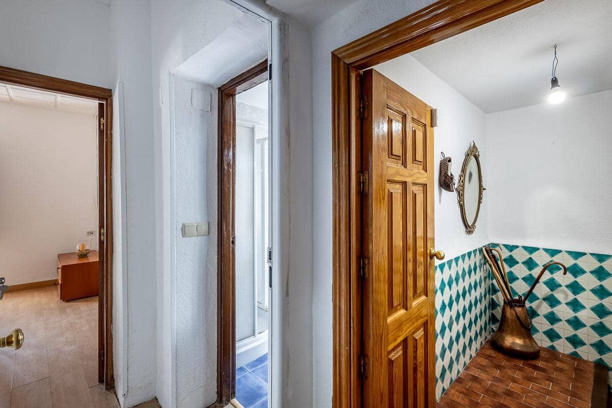 5 Zimmer Haus zu verkaufen in Granada Stadt mit Garage - 619.900 € (Ref: 10022753)