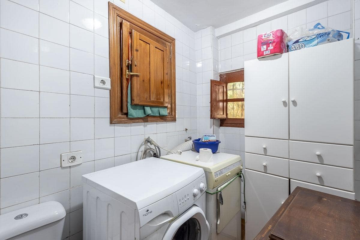 5 Zimmer Haus zu verkaufen in Granada Stadt mit Garage - 619.900 € (Ref: 10022753)