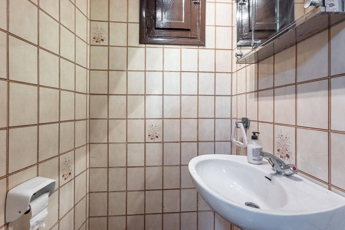 5 Zimmer Haus zu verkaufen in Granada Stadt mit Garage - 619.900 € (Ref: 10022753)