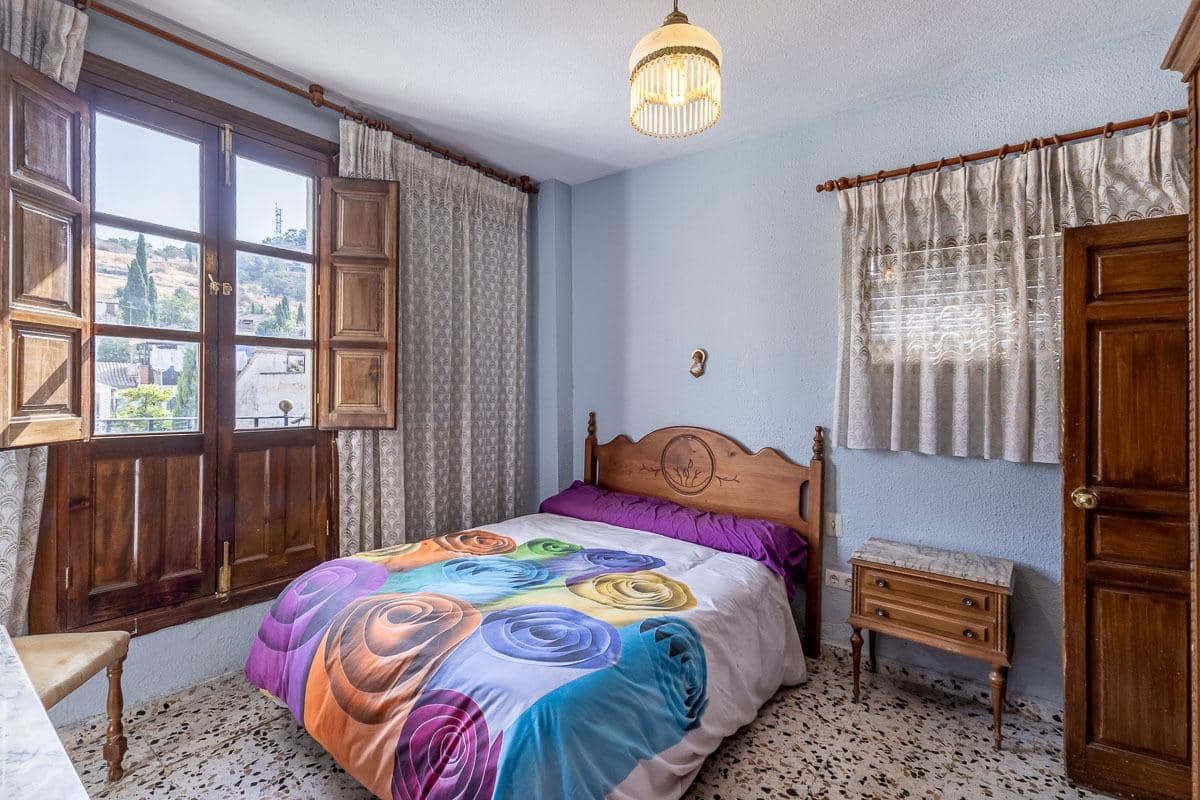 5 Zimmer Haus zu verkaufen in Granada Stadt mit Garage - 619.900 € (Ref: 10022753)