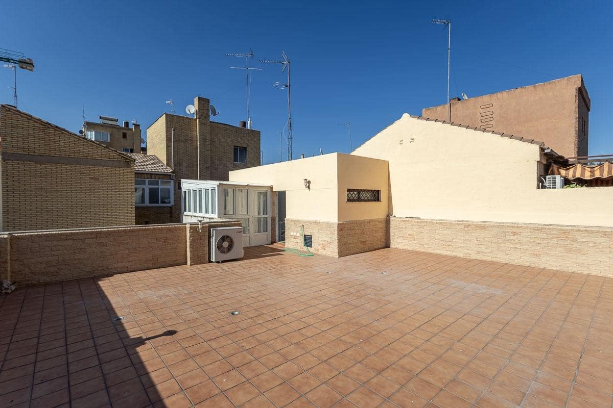 3 chambre Appartement à vendre à Grenade ville avec garage - 650 000 € (Ref: 10024382)