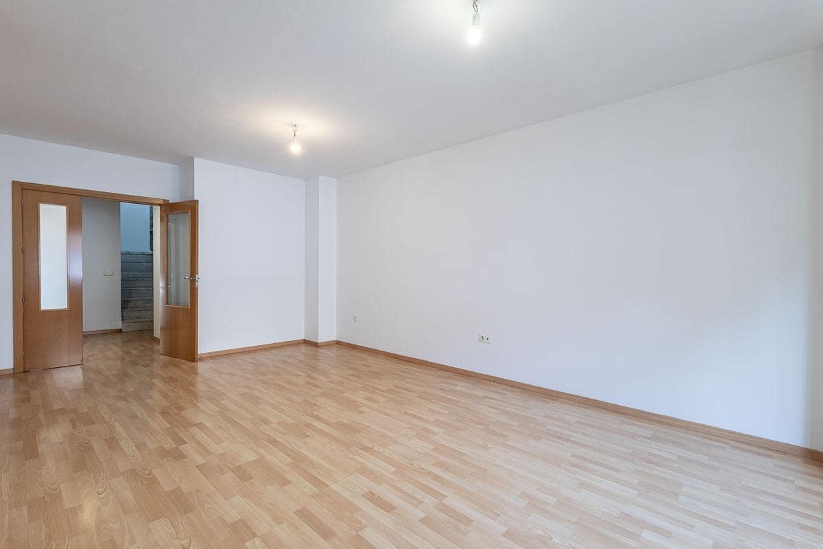 3 chambre Appartement à vendre à Grenade ville avec garage - 650 000 € (Ref: 10024382)